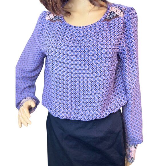 LOFT Geo Floral Shirttail Blouse Size Small - Picture 1 of 8